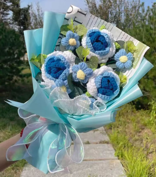 Crochet Flower Bouquet with LED String Lights Gift Bag for your loved one, Knitted Bouquet Artificial Rose Flowers