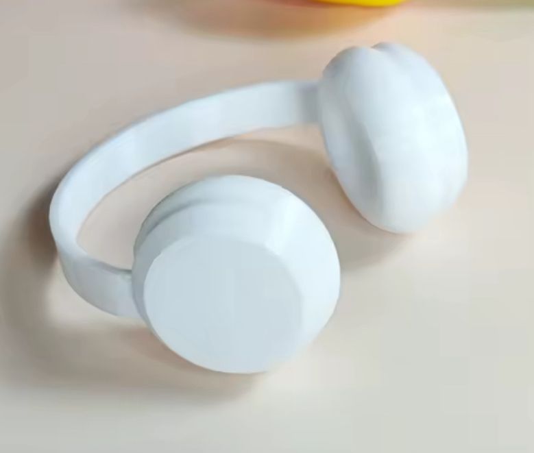 Lububu's  Headphones